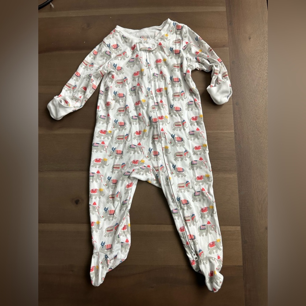 Roller Rabbit Elephant Christmas Footie - Size 6-9 mo